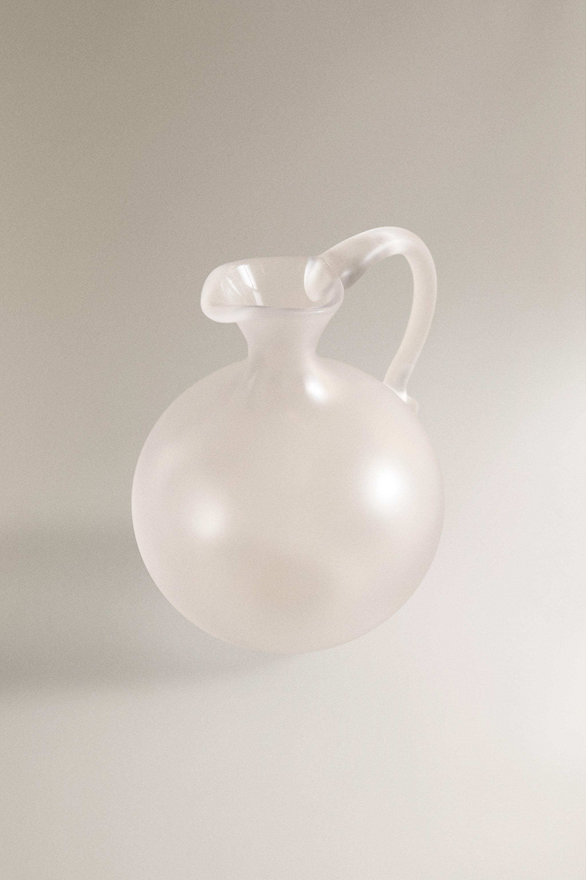 PICHET EN VERRE SATINÉ I COLIN KING